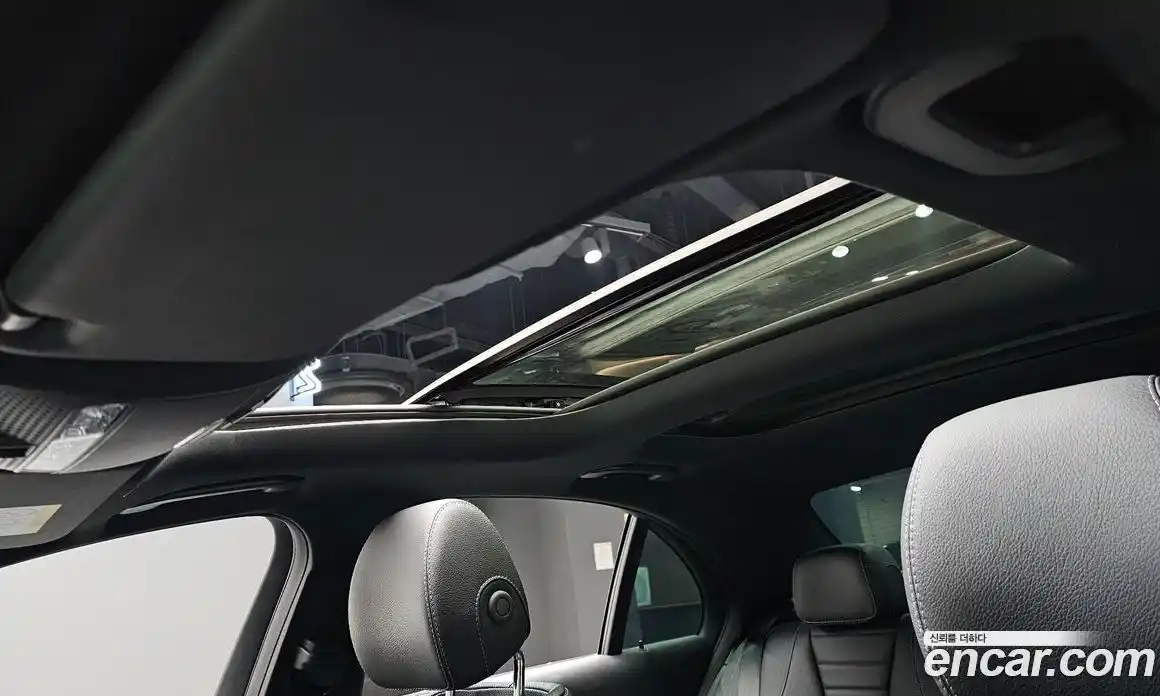 Mercedes-Benz E-Class 2023 2.0 Автомат в Москве № 223253, фото 16