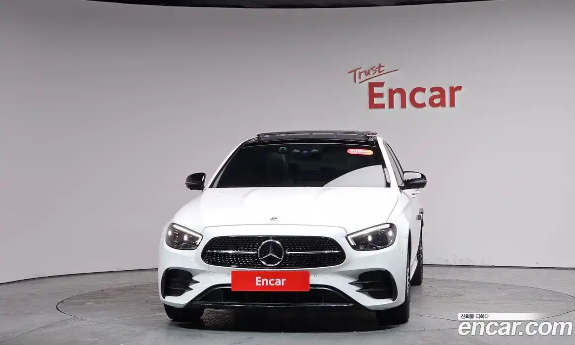 Mercedes-Benz E-Class 2023 2.0 Автомат в Москве № 223253, фото 4