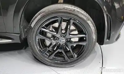 Mercedes-Benz GLE-Class 2022 3.0 Автомат в Москве № 224506, миниатюра 3