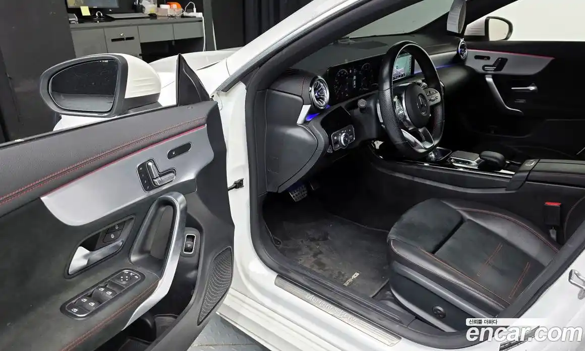 Mercedes-Benz CLA-Class 2022 2.0 Автомат в Москве № 224507, фото 16