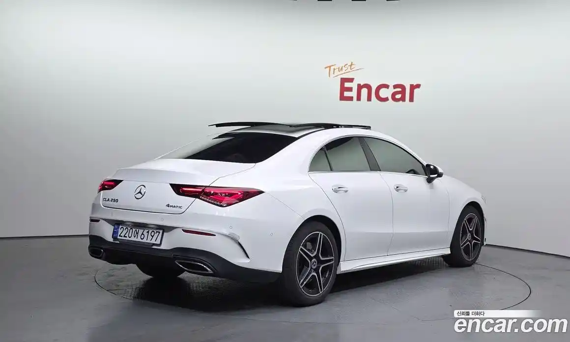 Mercedes-Benz CLA-Class 2022 2.0 Автомат в Москве № 224507, фото 8