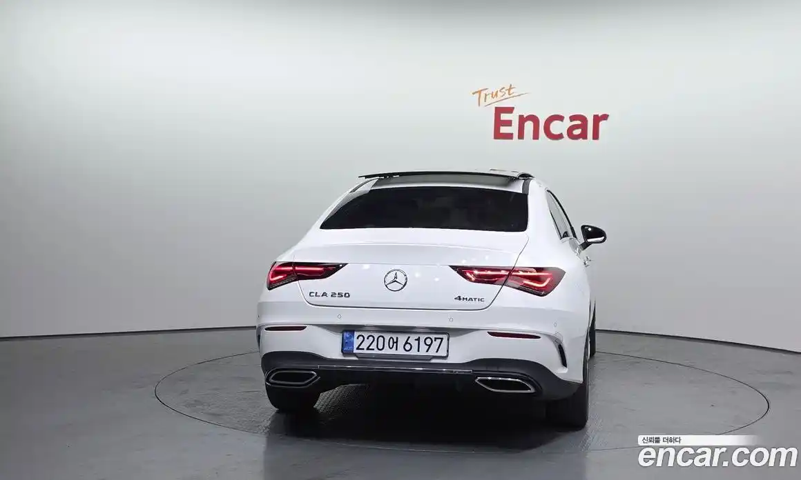 Mercedes-Benz CLA-Class 2022 2.0 Автомат в Москве № 224507, фото 10