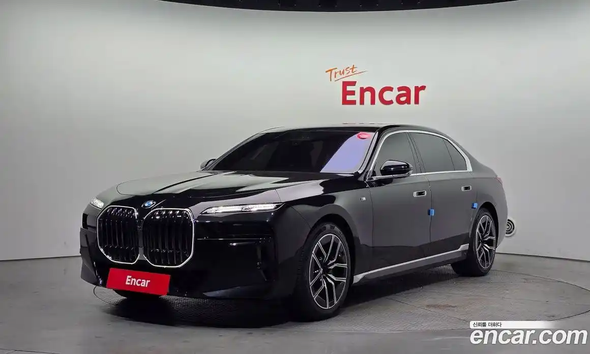 BMW 7-Series 2024 3.0 Автомат в Москве № 228467, фото 1