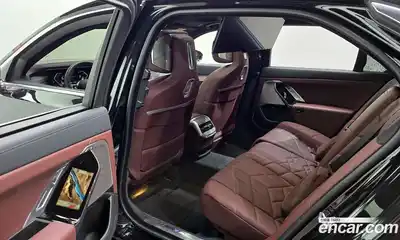 BMW 7-Series 2024 3.0 Автомат в Москве № 228467, миниатюра 11