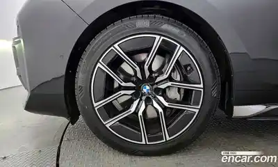 BMW 7-Series 2024 3.0 Автомат в Москве № 228467, миниатюра 5