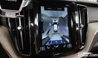 Volvo XC60 2018 2.0 Автомат в Москве № 230660, миниатюра 12