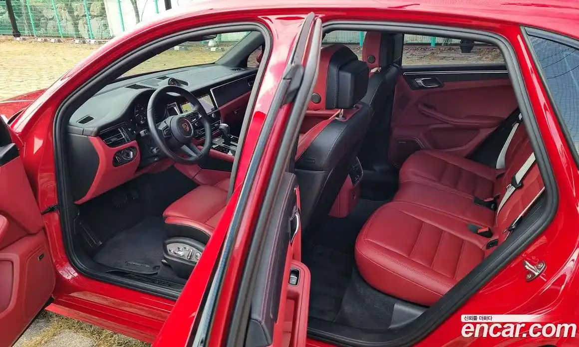 Porsche Macan 2023 2.9 Автомат в Москве № 231040, фото 14