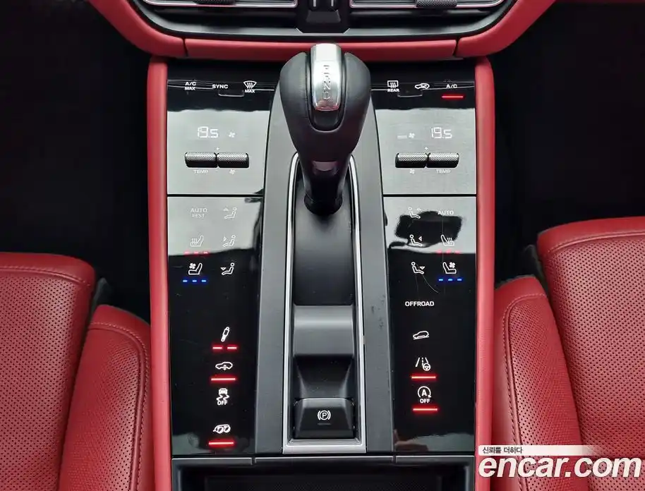 Porsche Macan 2023 2.9 Автомат в Москве № 231040, фото 17