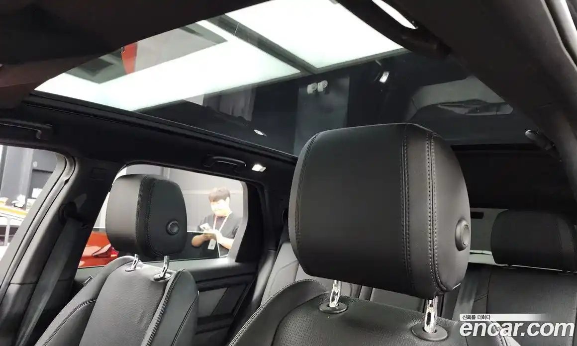 Land Rover Discovery Sport 2024 2.0 Автомат в Москве № 231128, фото 18