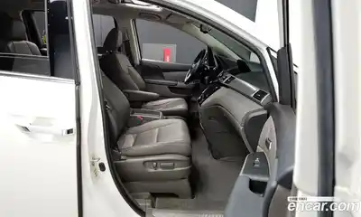 Honda Odyssey 2016 3.5 Автомат в Москве № 232858, миниатюра 11