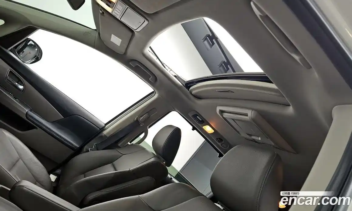 Honda Odyssey 2016 3.5 Автомат в Москве № 232858, фото 19