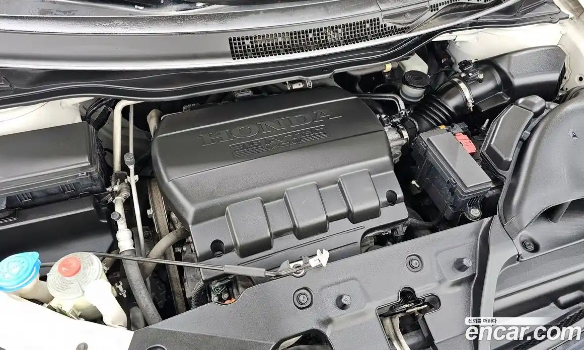 Honda Odyssey 2016 3.5 Автомат в Москве № 232858, фото 6