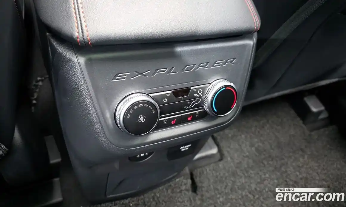 Ford Explorer 2025 2.3 Автомат в Москве № 233198, фото 18