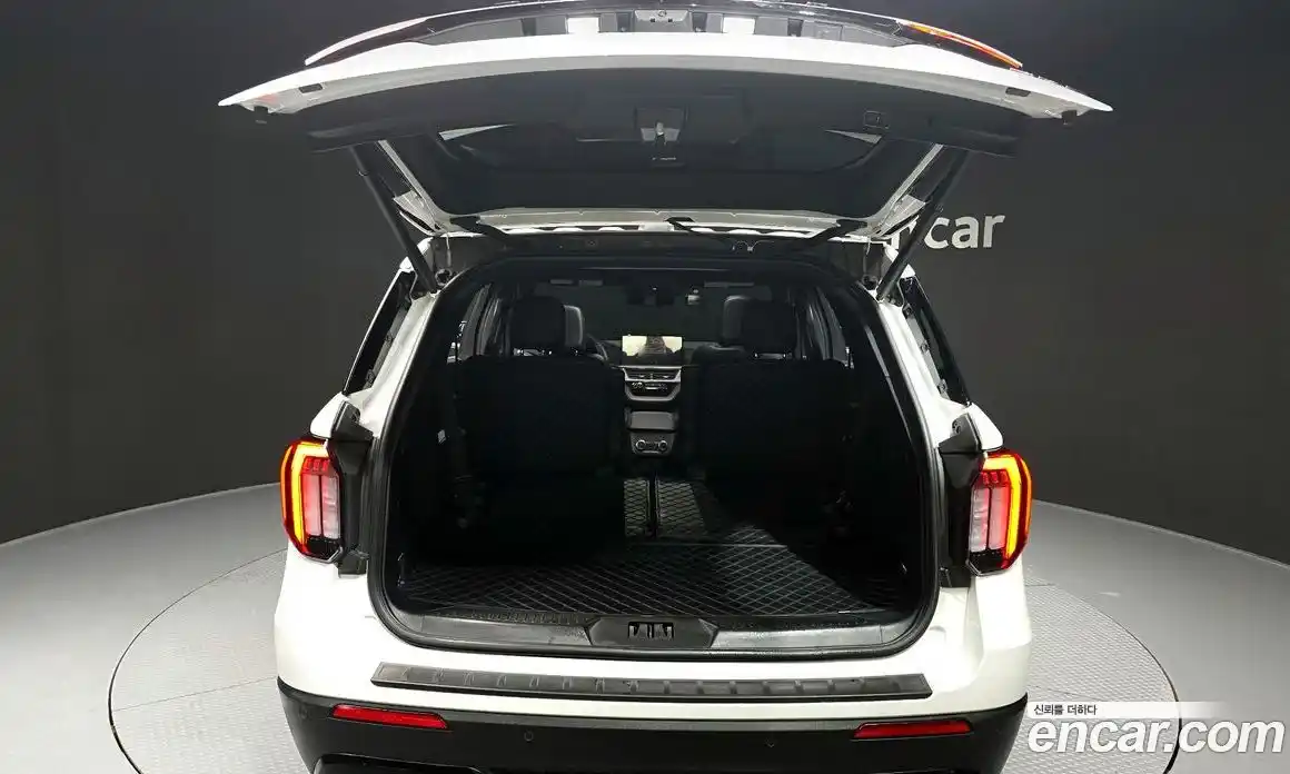 Ford Explorer 2025 2.3 Автомат в Москве № 233198, фото 20