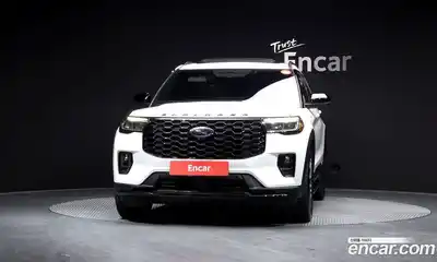 Ford Explorer 2025 2.3 Автомат в Москве № 233198, миниатюра 3