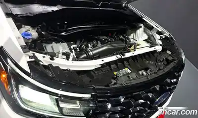 Ford Explorer 2025 2.3 Автомат в Москве № 233198, миниатюра 6