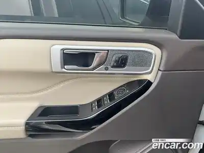 Ford Explorer 2022 3.0 Автомат в Москве № 235712, миниатюра 9