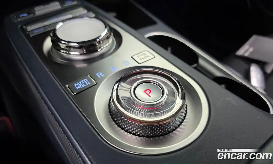 Genesis GV70 2023 2.2 Автомат в Москве № 23931, фото 9