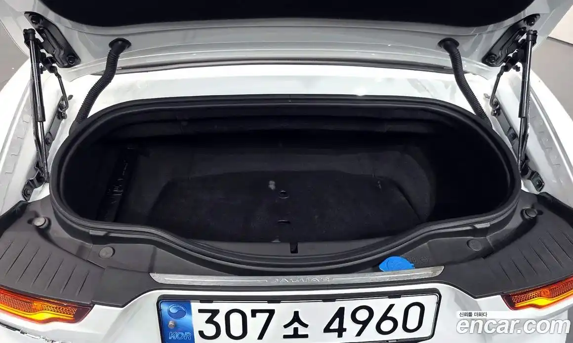 Jaguar F-Type 2022 2.0 Автомат в Москве № 256053, фото 12