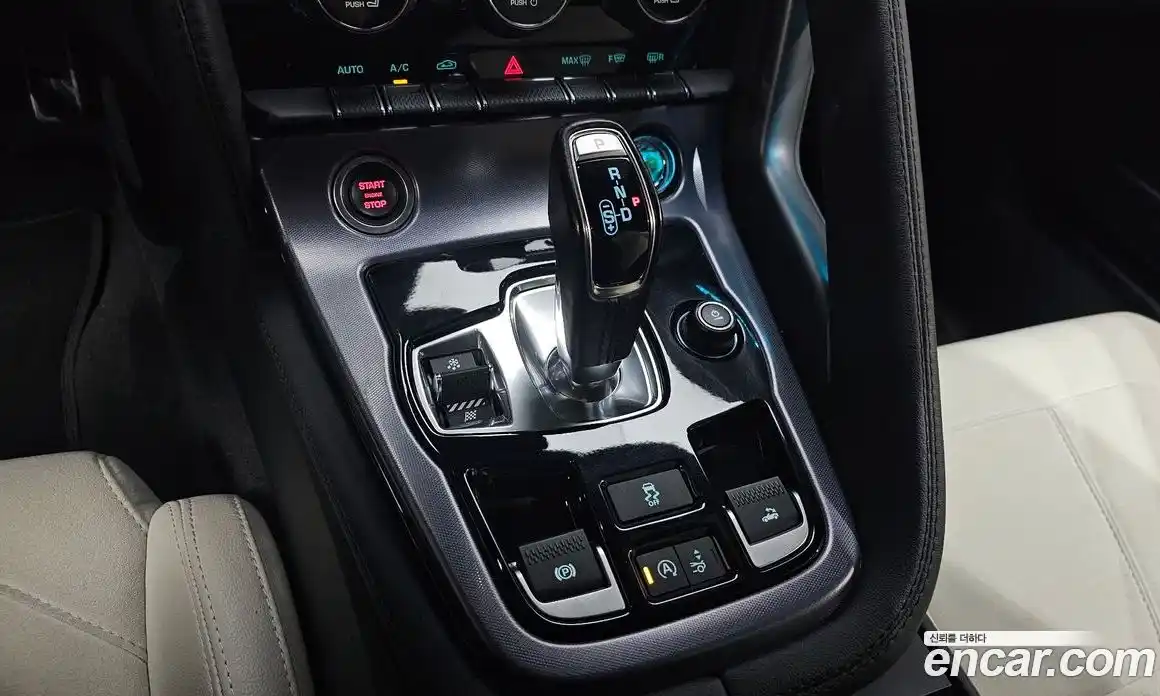 Jaguar F-Type 2022 2.0 Автомат в Москве № 256053, фото 19