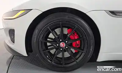Jaguar F-Type 2022 2.0 Автомат в Москве № 256053, миниатюра 7