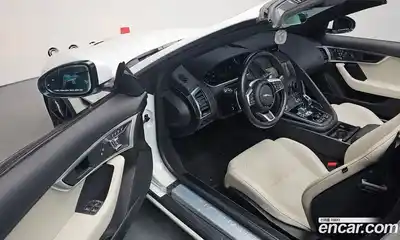 Jaguar F-Type 2022 2.0 Автомат в Москве № 256053, миниатюра 8