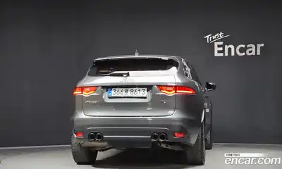Jaguar F-Pace 2018 2.0 Автомат в Москве № 256082, миниатюра 4