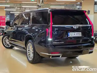 Cadillac Escalade 2023 6.2 Автомат в Москве № 256391, миниатюра 2