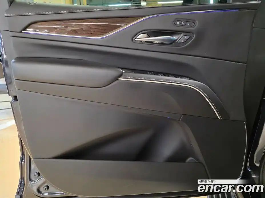 Cadillac Escalade 2023 6.2 Автомат в Москве № 256391, фото 6