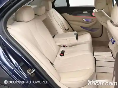 Mercedes-Benz E-Class 2017 1.9 Автомат в Москве № 264802, миниатюра 12