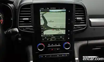 Renault QM6 2022 2.0 Автомат в Москве № 273656, миниатюра 5