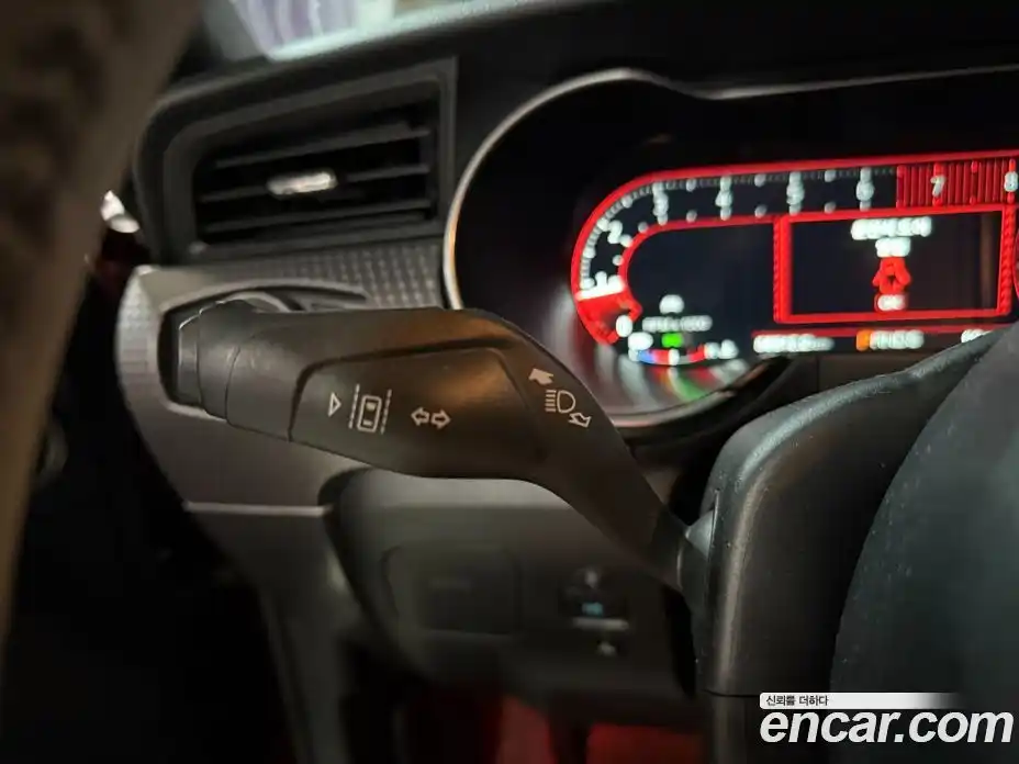 Ford Mustang 2019 2.3 Автомат в Москве № 281913, фото 17