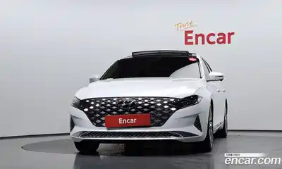Hyundai Grandeur 2023 2.5 Автомат в Москве № 282346, миниатюра 11