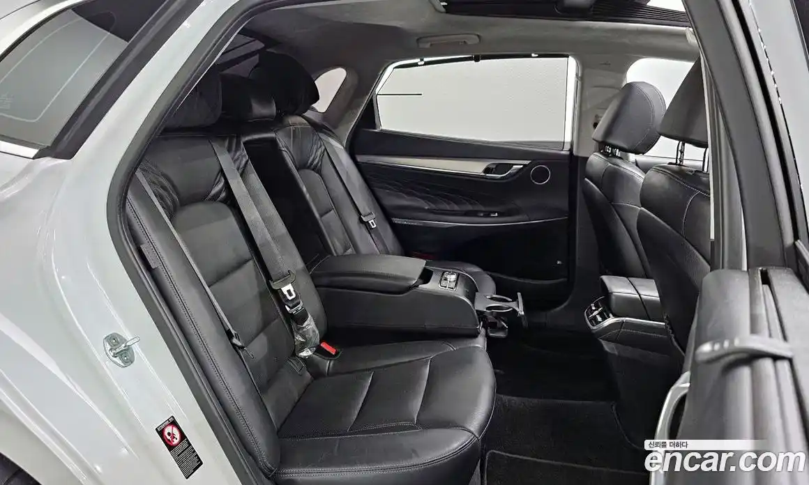 Hyundai Grandeur 2023 2.5 Автомат в Москве № 282346, фото 18