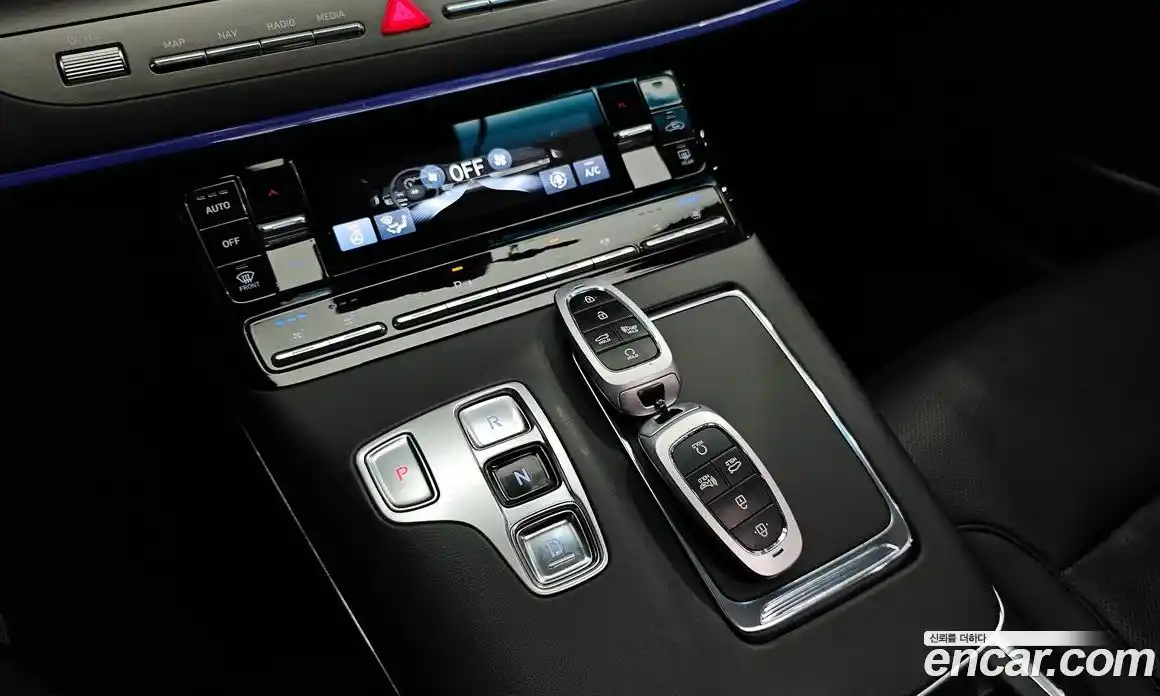 Hyundai Grandeur 2023 2.5 Автомат в Москве № 282346, фото 9