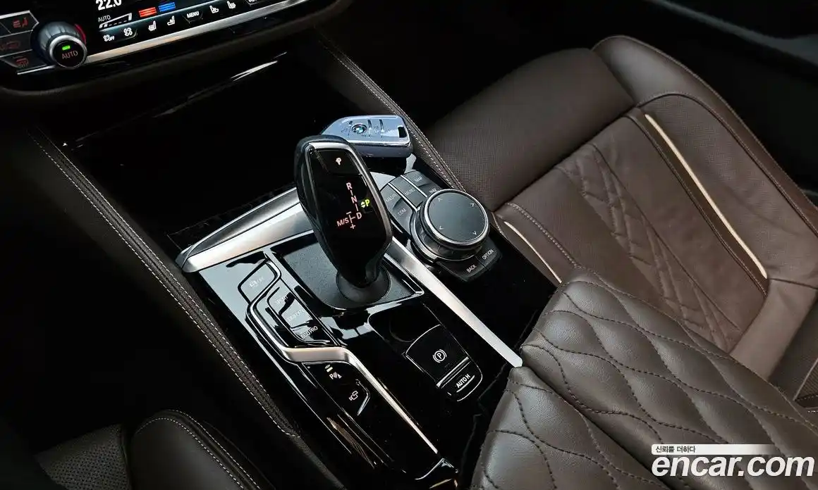 BMW 5-Series 2023 2.0 Автомат в Москве № 283021, фото 12