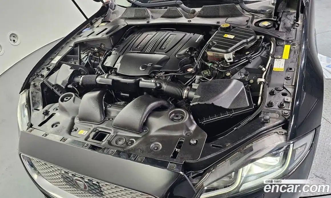 Jaguar XJ 2016 3.0 Автомат в Москве № 283742, фото 6