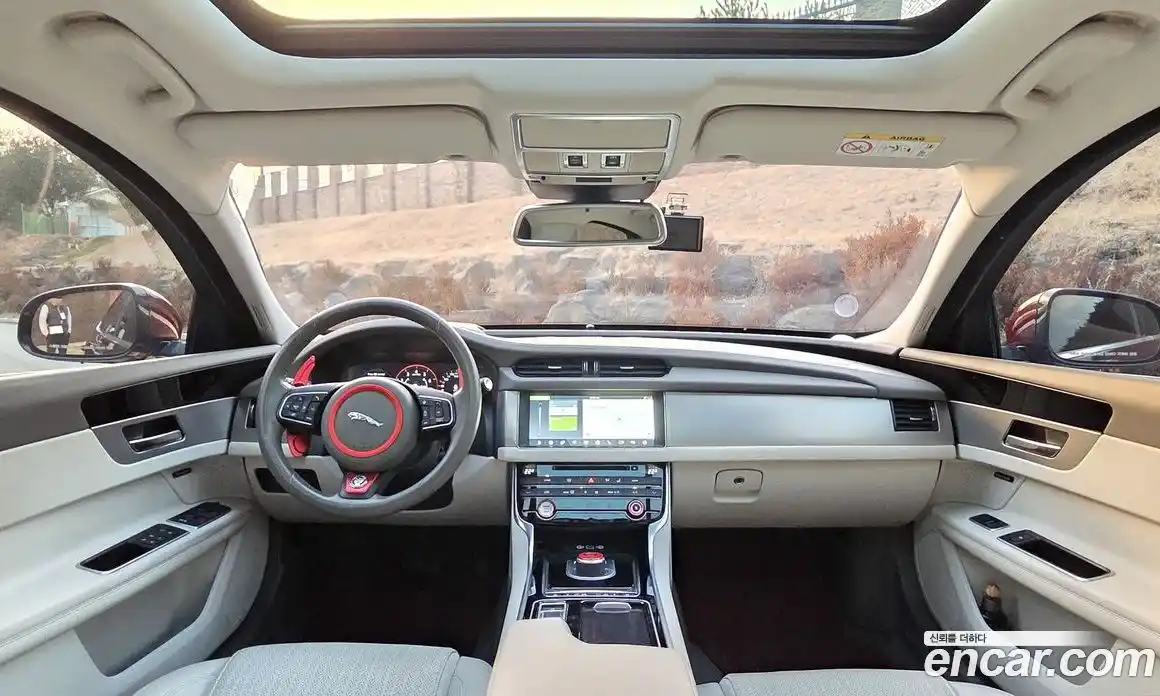 Jaguar XF 2017 2.0 Автомат в Москве № 283756, фото 6