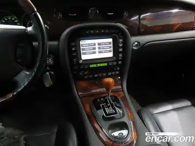 Jaguar XJ 2006 3.0 Автомат в Москве № 284000, миниатюра 12