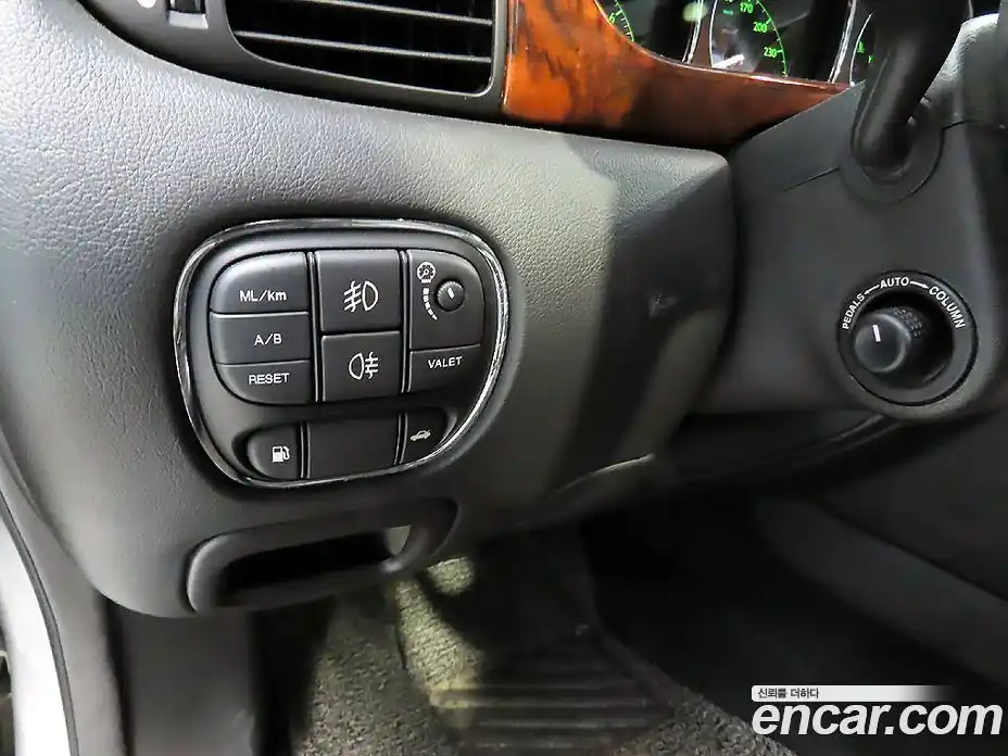 Jaguar XJ 2006 3.0 Автомат в Москве № 284000, фото 16