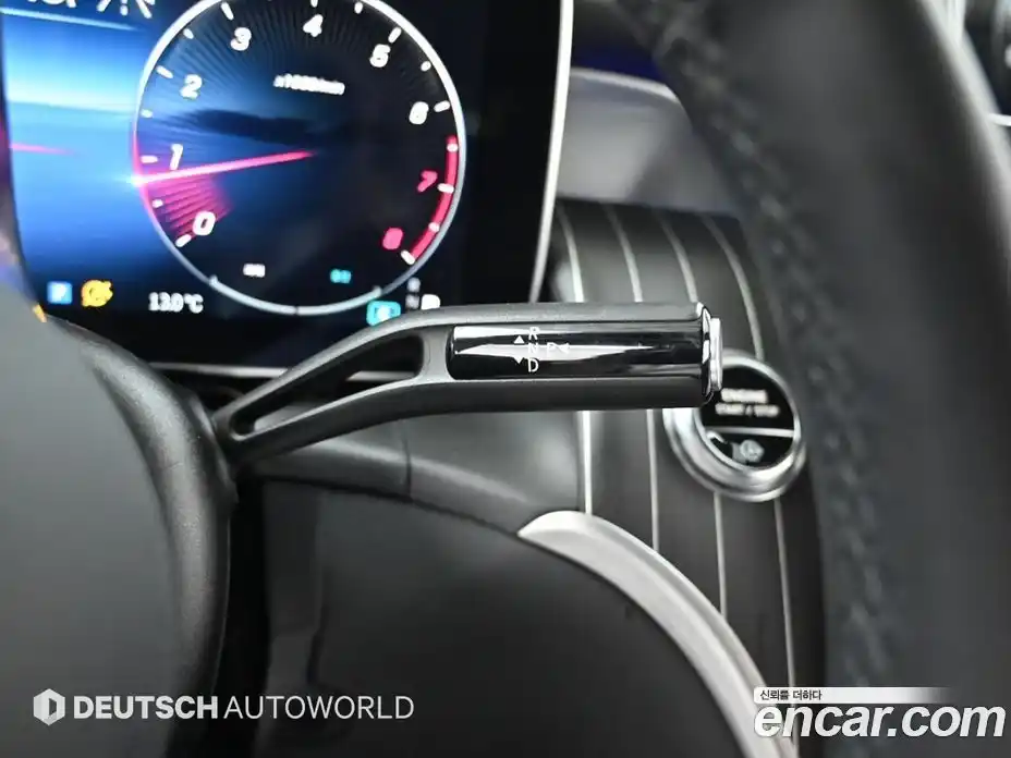 Mercedes-Benz GLC-Class 2024 2.0 Автомат в Москве № 286425, фото 9