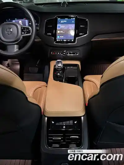 Volvo XC90 2023 2.0 Автомат в Москве № 293872, миниатюра 11