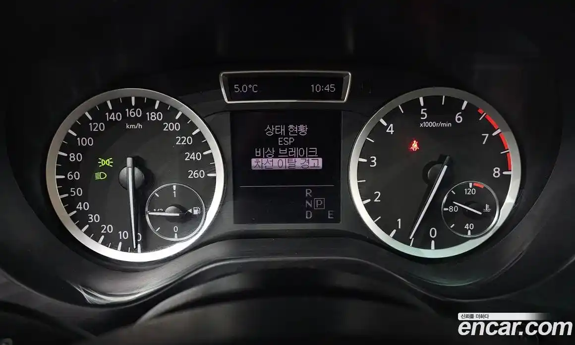 Infiniti Q30 2017 2.0 Автомат в Москве № 294998, фото 11