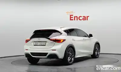 Infiniti Q30 2017 2.0 Автомат в Москве № 294998, миниатюра 4