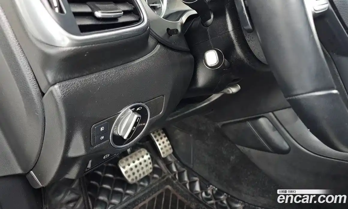 Infiniti Q30 2017 2.0 Автомат в Москве № 294998, фото 8