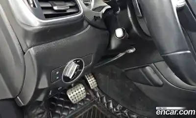 Infiniti Q30 2017 2.0 Автомат в Москве № 294998, миниатюра 8