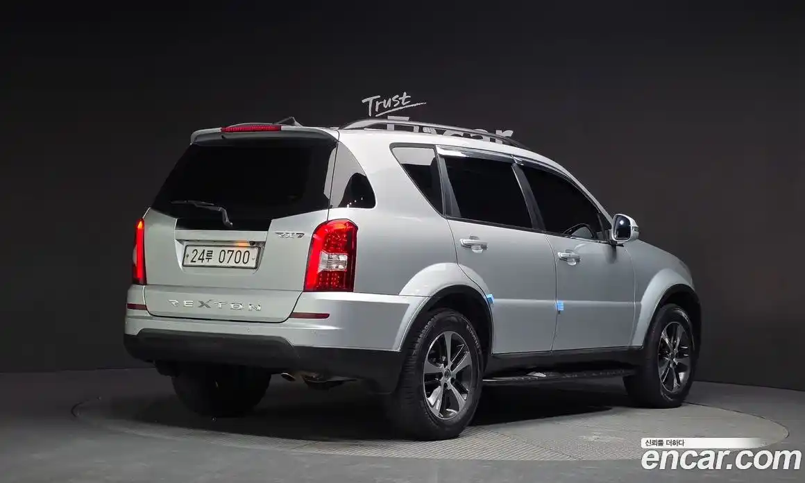 SsangYong Rexton 2015 2.0 Автомат в Москве № 30073, фото 4