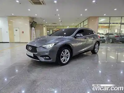 Infiniti Q30, 2019