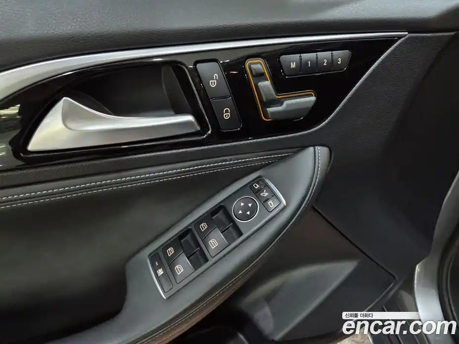 Infiniti Q30 2019 2.0 Автомат в Москве № 305470, фото 15