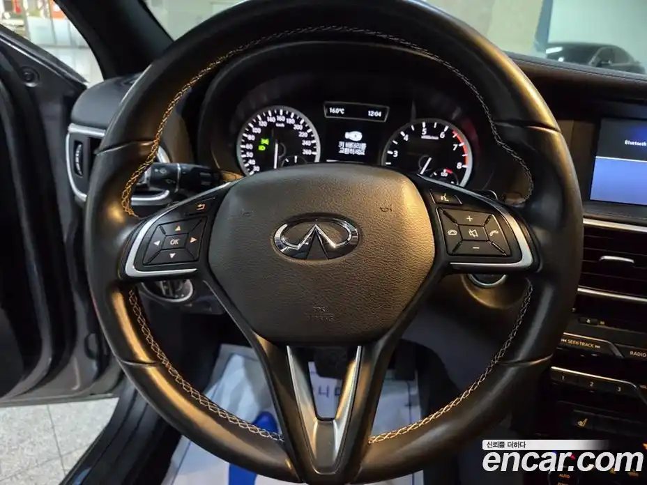 Infiniti Q30 2019 2.0 Автомат в Москве № 305470, фото 9